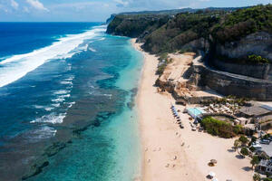 Melasti Beach (Bali)